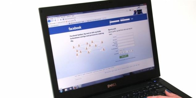 Hackergruppe lukker Facebook til november