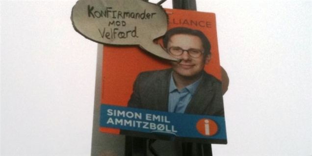 Se de kiksede valgplakater og idérigt hærværk