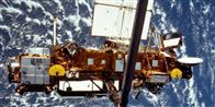 Sådan så UARS ud, da satellitten var i funktion. Siden er den blevet til rumaffald, som verdens mest uheldige person risikerer at få i hovedet.