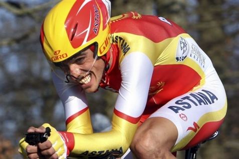 Alberto Contador rutsjede efter styrt og tidstab ned på en ottendeplads i Paris-Nice. Der er tre etaper tilbage.