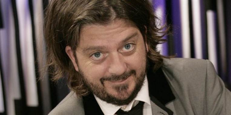 Anders Lund Madsen blev fornyeligt forlovet med sin kæreste. Han har i forvejen tre børn med ekskonen Helle van Dijk. Parret blev skilt i 2008. Arkiv
