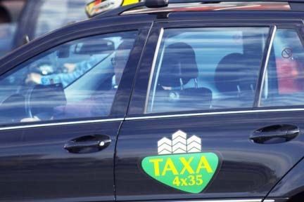 Hver tredje pakistanske mand i Danmark kører taxa eller bus, viser nye tal.
 Foto: Jens Dige / POLFOTO