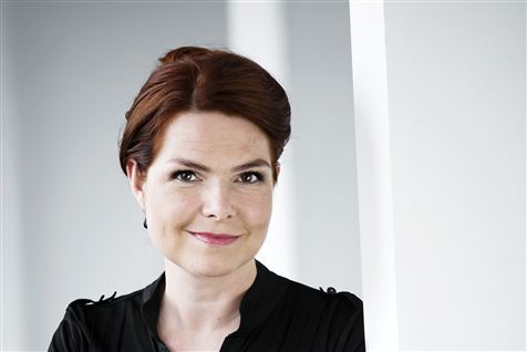 Støjberg vil have juristerne på banen, før hun siger noget om barselsfælden.