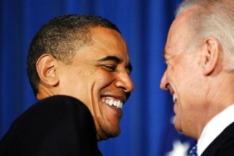 Vicepræsident Joe Biden var så begejsret over sundhedsreformen, at han bandede til præsidenten.