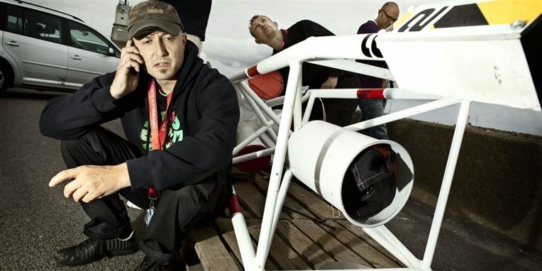 Her ses bagmand Kristian von Bengtson ved raketten.
