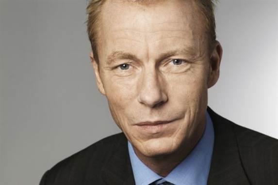 Fra det yderste højre til det yderste venstre - Christian H. Hansen indgår samarbejde med Enhedslisten