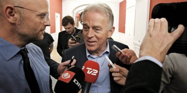 På onsdag vil Dansk Folkeparti have svar fra udenrigsminister Villy Søvndal (SF) om, hvad konsekvensen af spionsagen bliver for Rusland.