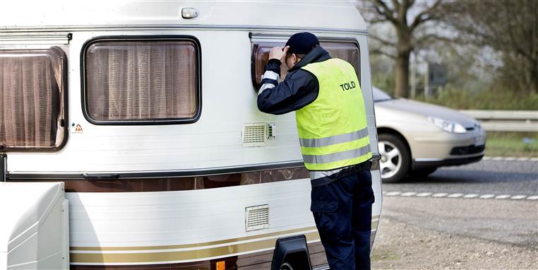 Toldere kan se frem til 100 nye kolleger.