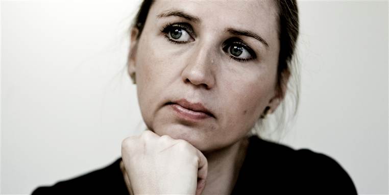 Mette Frederiksen vil have flere fleksjobbere ud og arbejde i færre timer. Men det kan bliver svært at overtale virksomhederne.