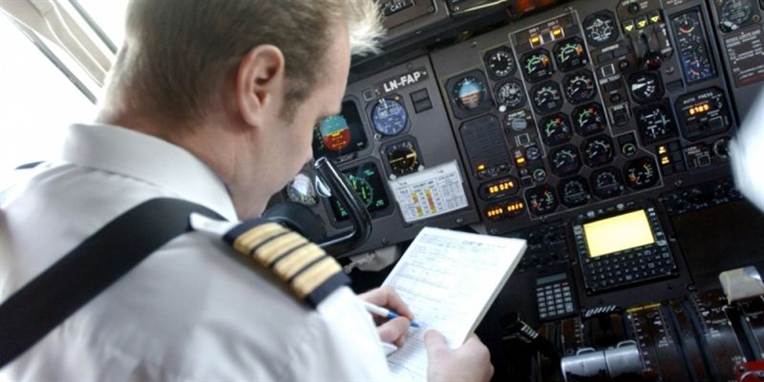 Mange piloter mener, at jobbet ikke længere er så attraktivt, som det har været.