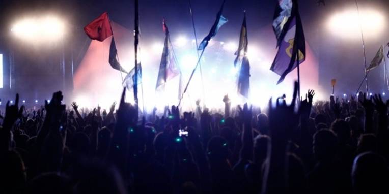 Roskilde Festival afholdes fra den 5. -8- juli 2012.