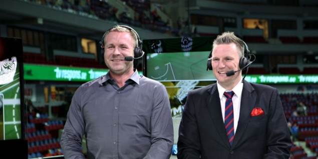 Nikolaj Jacobsen (til højre), der er fast håndboldekspert på TV 2, får nu selv mulighed for at bevise sine trænerevner i Aalborg.