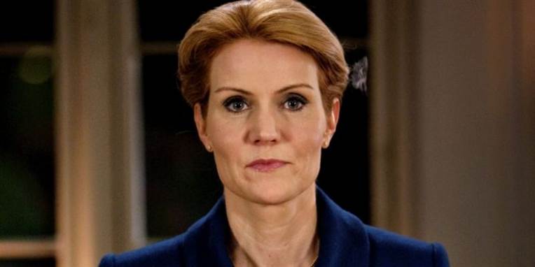 Helle Thorning-Schmidt ved sin første nytårstale. I dag har hun siddet i spidsen for Danmark i 100 dage.