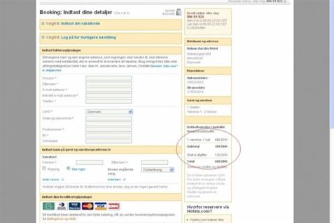I den røde cirkel kan du se, hvordan Hotels.com elegant lister 25 procent oveni prisen, inden du skal betale. Ulovligt.