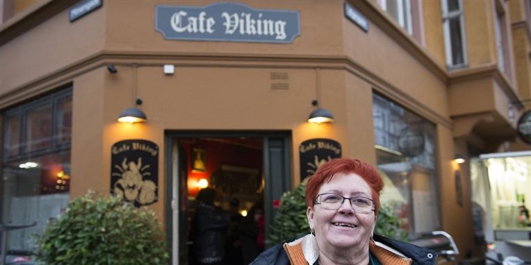 En bande i København mener åbenlyst, at de har ret til at bestemme mere end politiet og resten af samfundet. Det er blandt andet gået ud over Cafe Viking, der er blevet afpresset penge for at ligge i en bandes selvhævdede område.