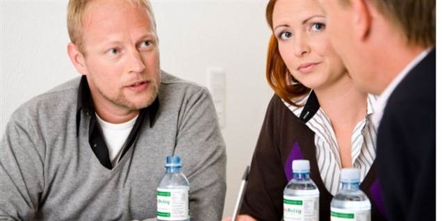 Det er ulovligt i Danmark at spørge ind til fremtidsplaner på familie-området, når en arbejdsgiver har folk til ansættelsessamtale.
