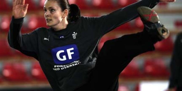 34-årige Karin Mortensen har spillet 233 kampe for Danmark i en landsholdskarriere, der varede i 12 år.