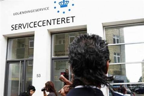 I fremtiden skal det være lettere at udvise udlændinge for små forbrydelser.