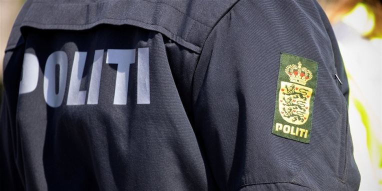 Den 25-årige bragede ind i en 10-årig pige og hendes mor. Pigen stod ikke til at redde.