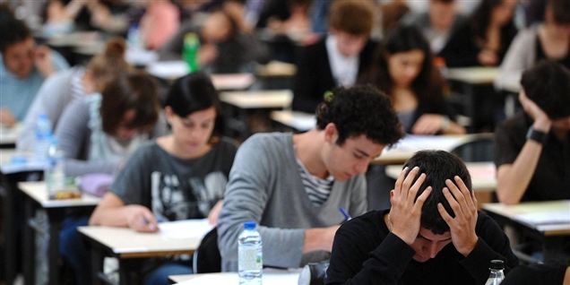 Det skyldes, at de danske universiteter har brudt universitetsloven ved sidste år at have optaget flere udvekslingsstuderende, end de sendte på udveksling i udlandet.