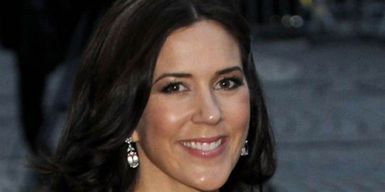 Kronprinsesse Mary er en smule bagud i kampen om titlen som prinsessen med det største sprogtække.