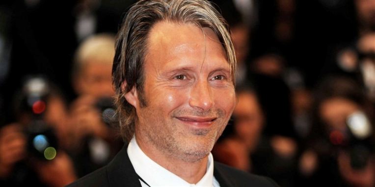Mads Mikkelsen havde sin kone Hanne Jacobsen og sønnen Carl med til New York for at modtage prisen.