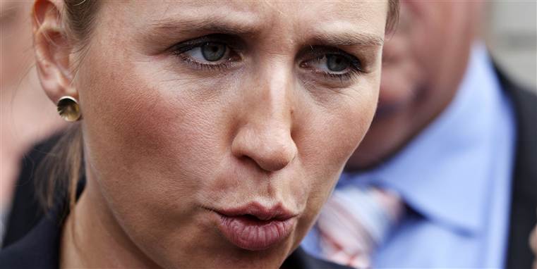 Beskæftigelsesministeren giver kommunerne en røffel: Aktivering duer jo ikke.