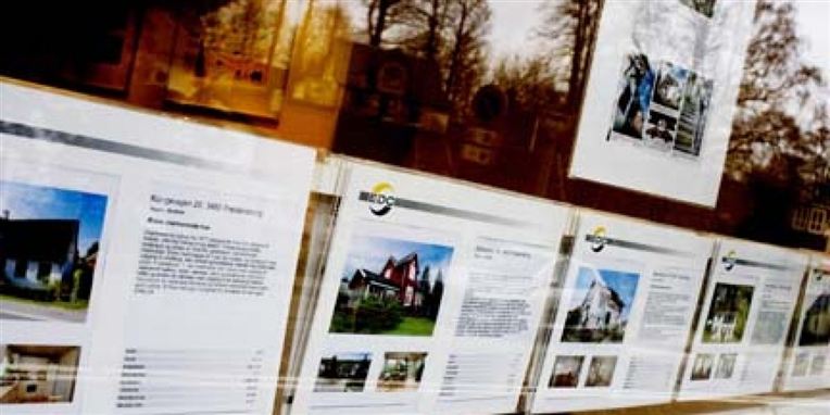 - Det er da muligt, at man kan tage lån i sin friværdi. Det er muligt, at banken vil give én et lån. Det er muligt, at fanden og hans pumpestok, lyder det fra Dansk Metals Aarhus afdeling.