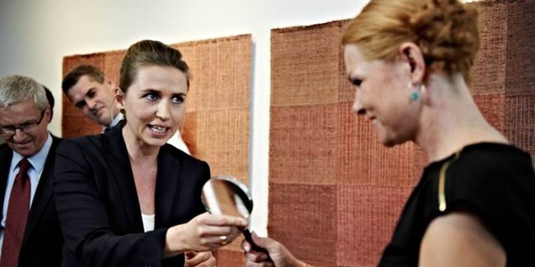 Mette Frederiksen bakker den høje efterlønsalder op med et forslag om en ny seniorpolitik.