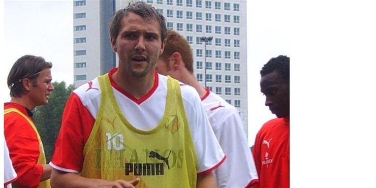 Michael Silberbauer måtte udgå med en lyskenskade fra fredagens kamp mellem OB og FC Nordsjælland.
