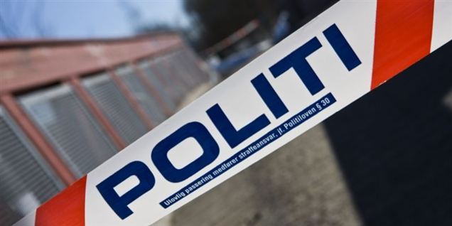 Politiet er i øjeblikket ved at undersøge, hvordan skraldemændene kunne overse en 61-årig mand.
