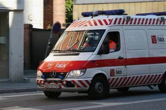 En mand er blevet fundet død på en mark nær Holstebro.