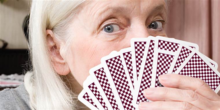 Nye pensionsregler betyder, at flere danskere skal tage stilling til, hvordan de bedst forvalter deres pensionskroner.