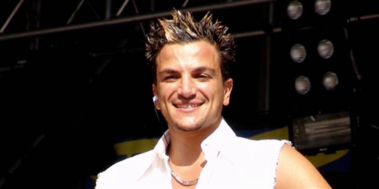 Peter André vil gerne begynde at skrive erotiske noveller for mænd.