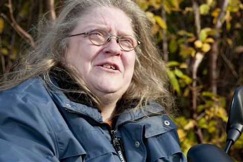 Charlotte drømmer om et lille hus på landet, når hendes seks års kamp for førtidspension, giver resultat.