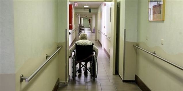 De ældre på landets plejehjem står ikke højt på de praktiserende lægers lister.