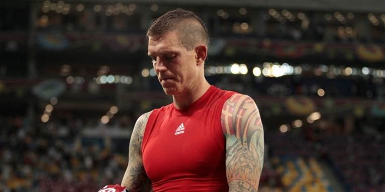Daniel Agger er meget utilfreds med det røde kort i weekendens kamp mod West Bromwich Albion. Det kostede Liverpool sejren, mener Agger.