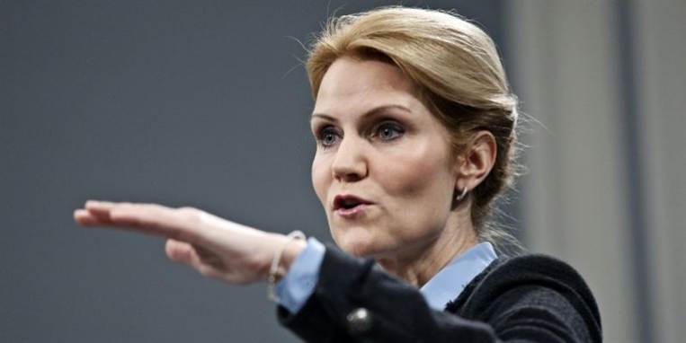 Helle Thorning-Schmidt og hendes regeringen får ikke de bedste karakterer af danskerne.
