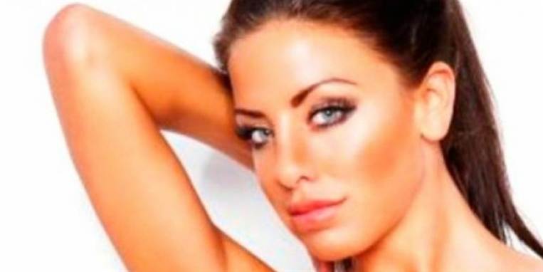 Sarah Fearrington er vild med porno.