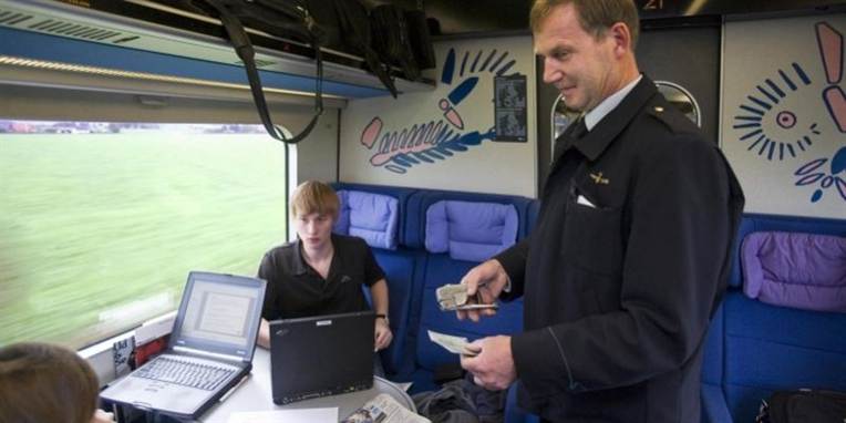 DSB undgår fyringer trods massive besparelser