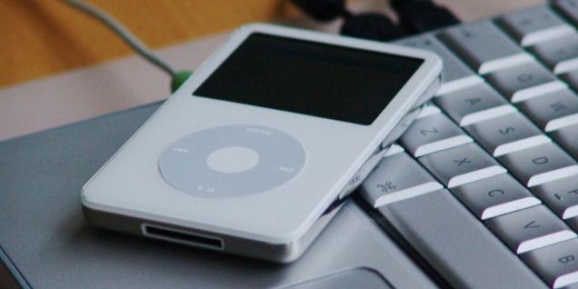 MP3-afspillere, som denne iPod, ødelægger unges hørelse.