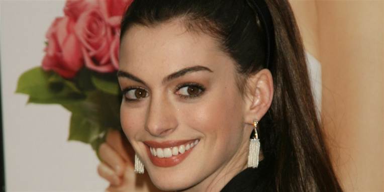 Anne Hathaway var vild med at tæve mændene i den nye Batman-film, hvor hun spillede den luskede Catwoman.