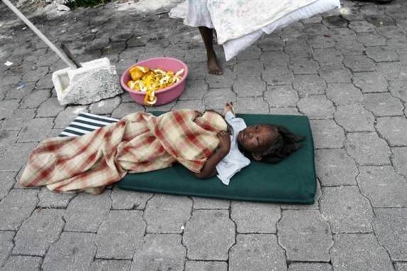 Forfærdelige billeder fra Haiti har åbnet danskernes øjne for, at der er brug for akut hjælp.