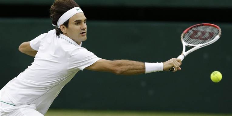 Federer kan med en finalesejr tangere Pete Sampras, som har syv Wimbledon-titler i karrieren.