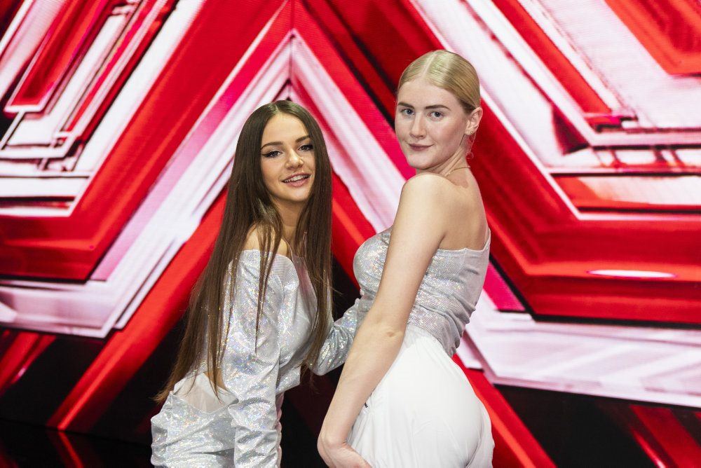 repulsion mærke skarpt Duoen Maria og Bea forlader X Factor efter dødsfald i familien - Avisen.dk