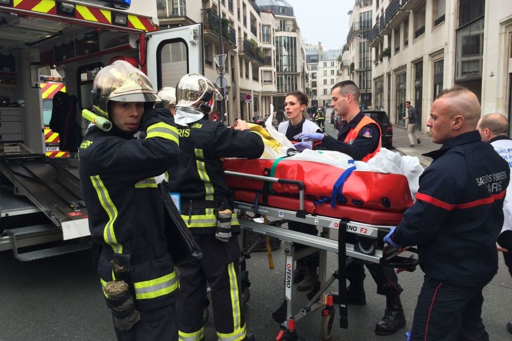billede fra angrebet på Charlie Hebdo
