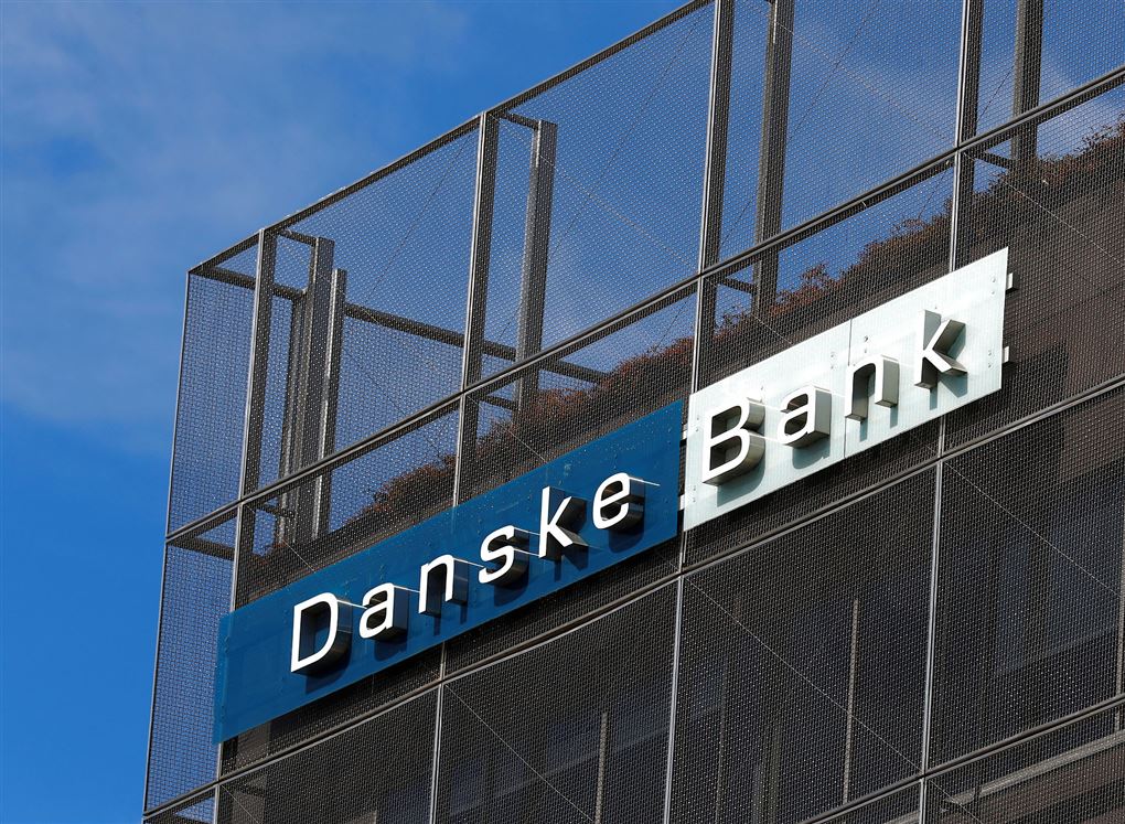 Danske Bank skilt på facade