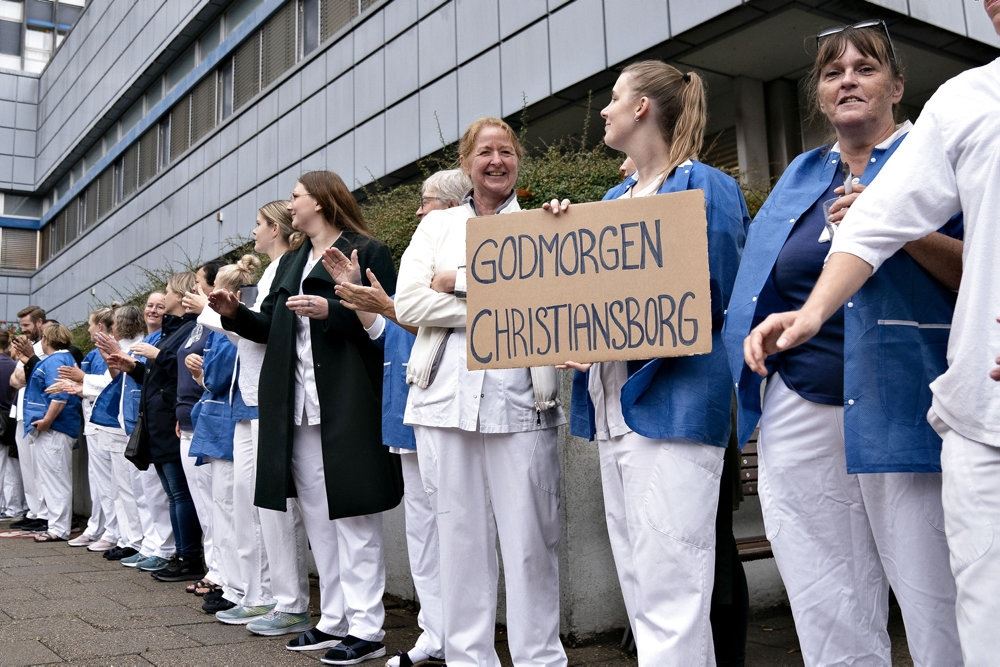 sygeplejersker demonsterer
