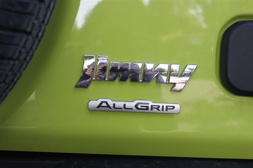 Et logo på en Jimny