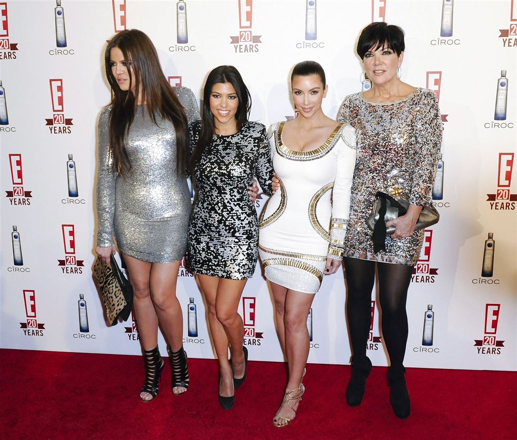 Billede af Khloe, Kourtney og Kim Kardashian og deres mor Kris Jenner